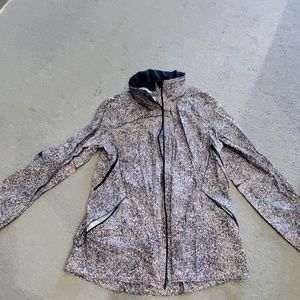 Lululemon lightweight jacket